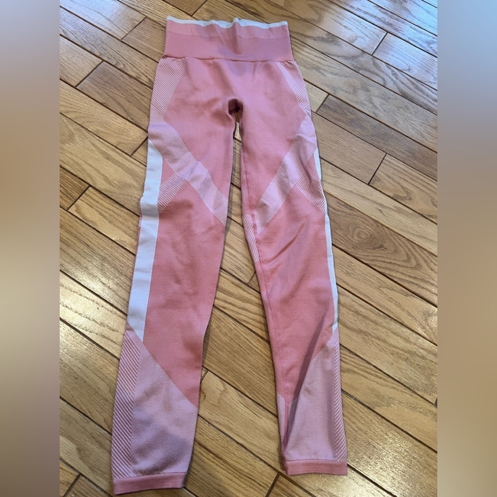 VS - Pink - Leggings